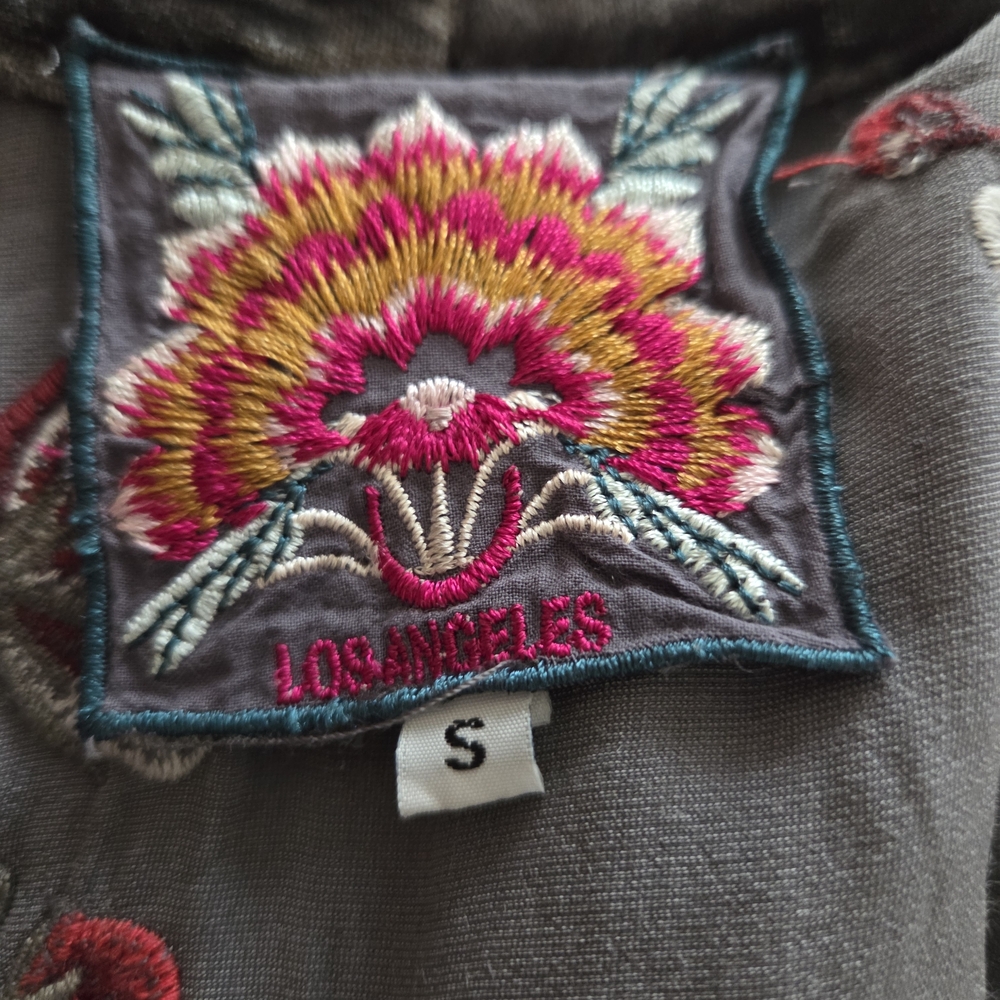 Johnny Was Gray Kimono with Red Floral Embroidery Size S- LIKE NEW! - Picture 7 of 10